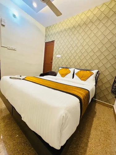 Hotel Golden Inn