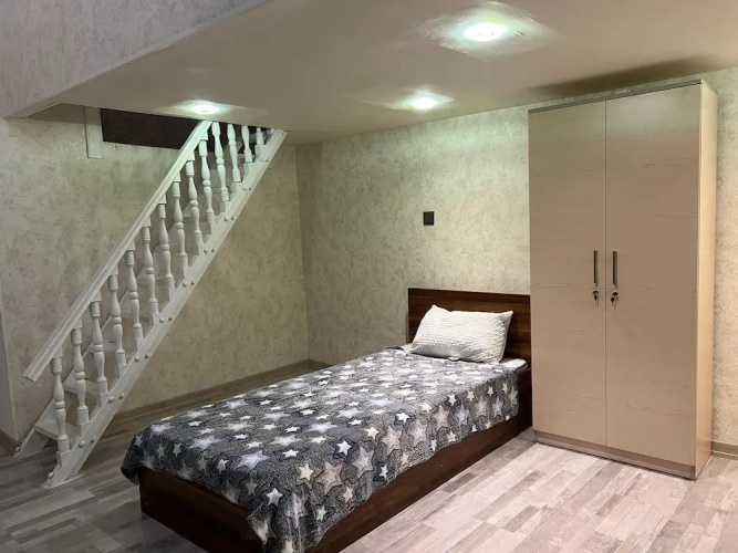 World Hostels
