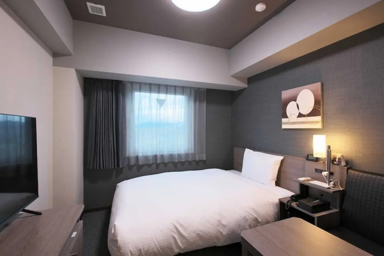 Hotel Route Inn Suzaka