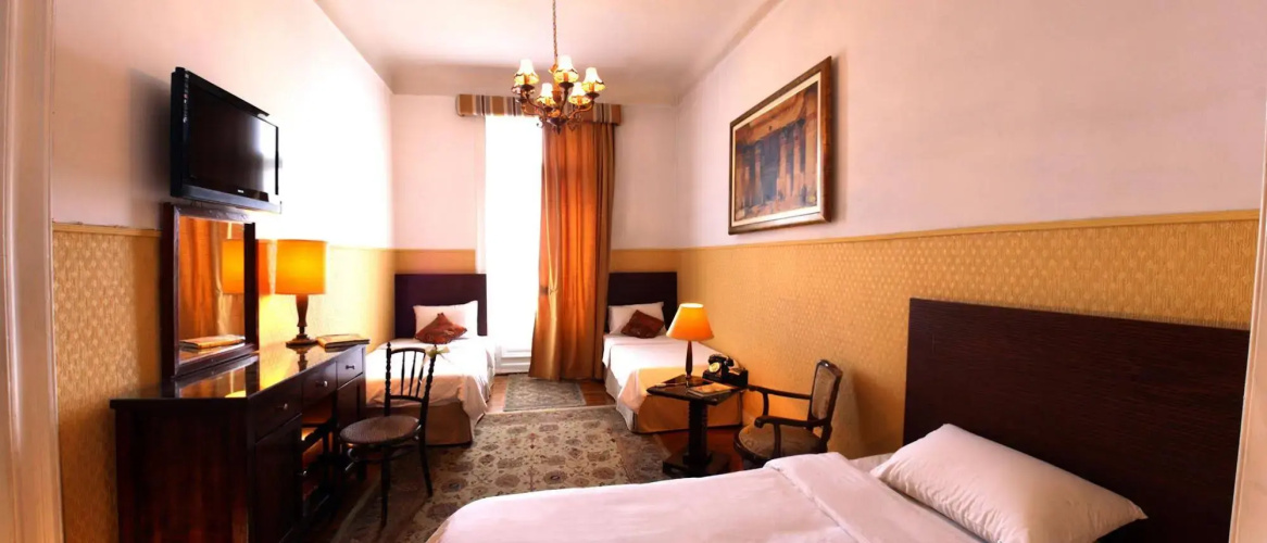 Philip House Hotel
