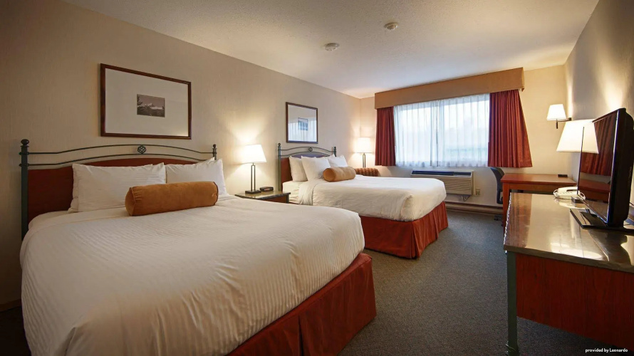 Invermere Inn