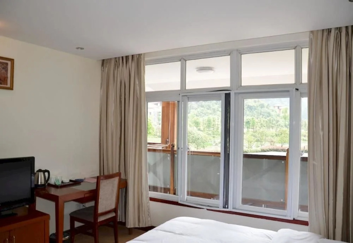 Heishan Fengshang Hotel