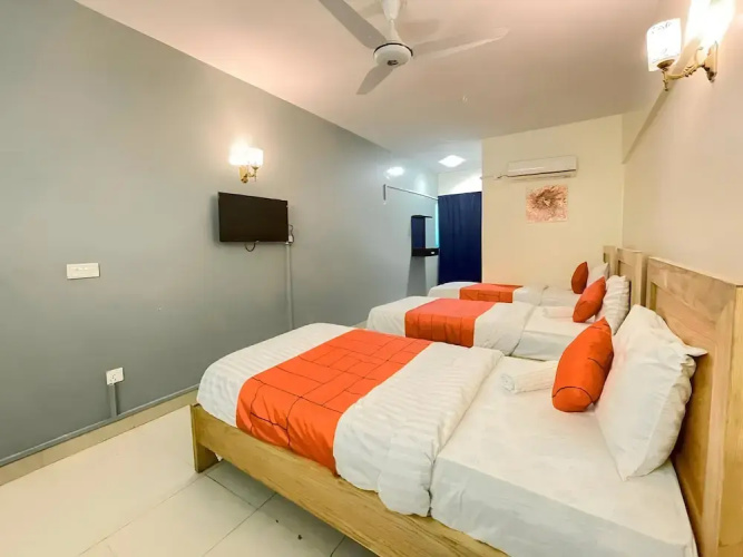 Hotel 7 DHA