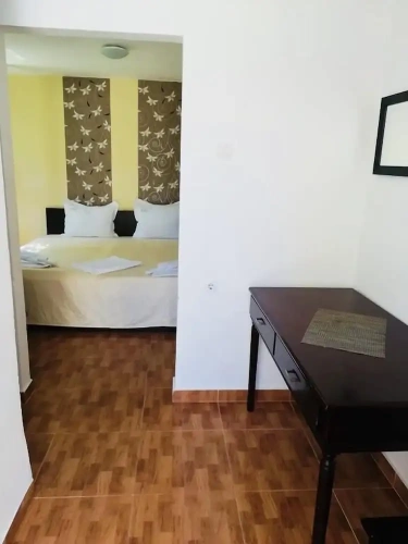 Comfort Triple room with balcony and with garden view