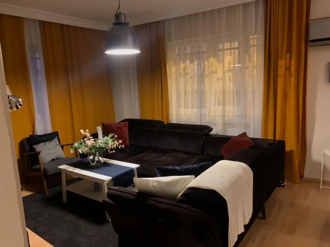 Central and Convenient Flat in Sisli