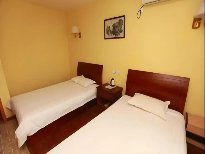 Chengdu Dcent Hostel
