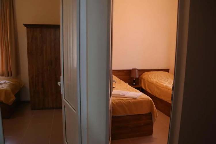 LucyTour Hotel Resort