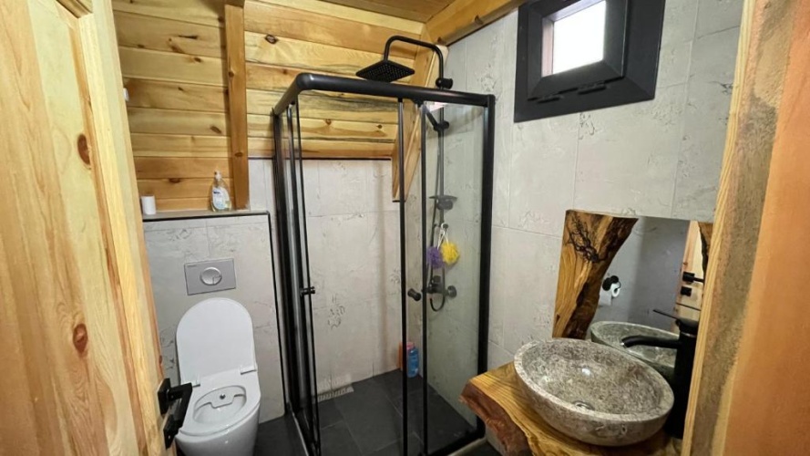 1 Bedroom Chalet
