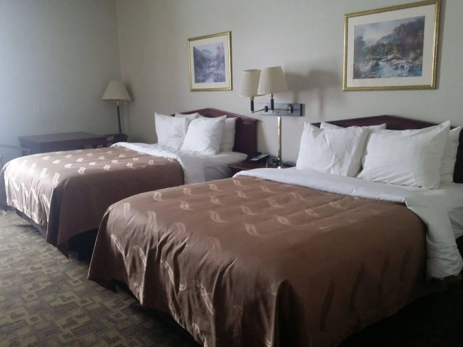 Quality Inn & Suites Schoharie near Howe Caverns