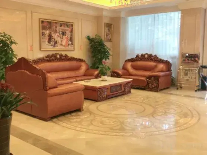 Vienna Hotel