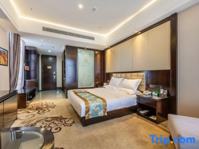 Standard Double room with view