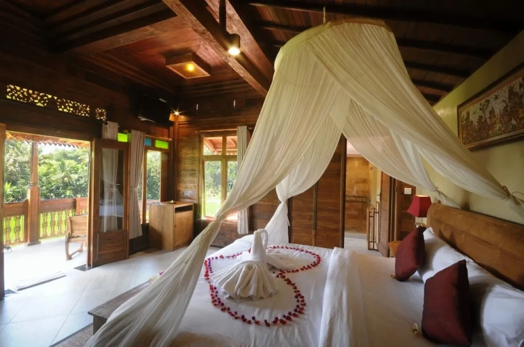 2 Bedrooms Family Villa