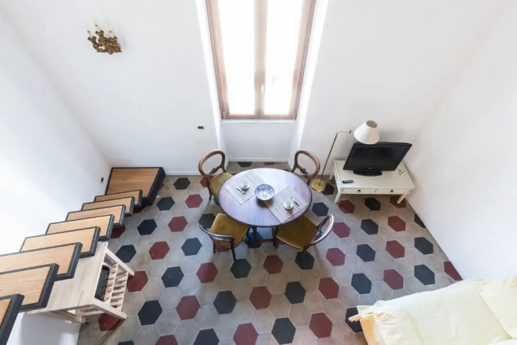 Sunny Apartment Navona Sq