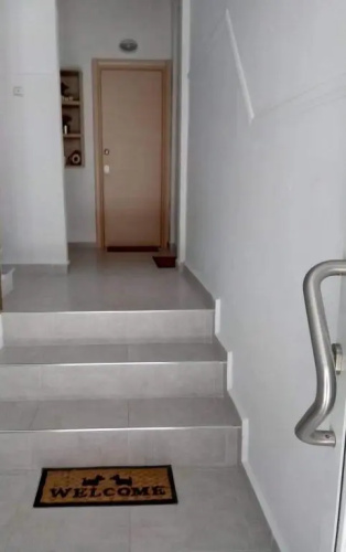 isminis apartment 2