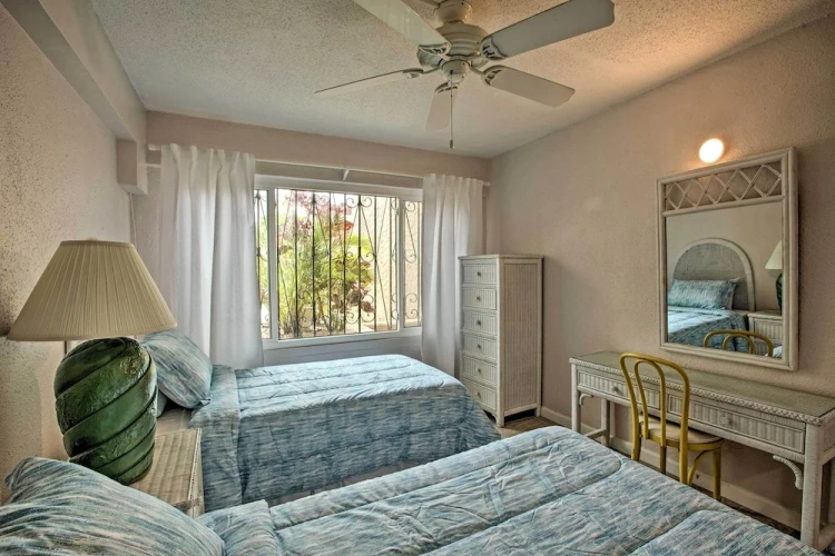 2 Bedrooms Apartment