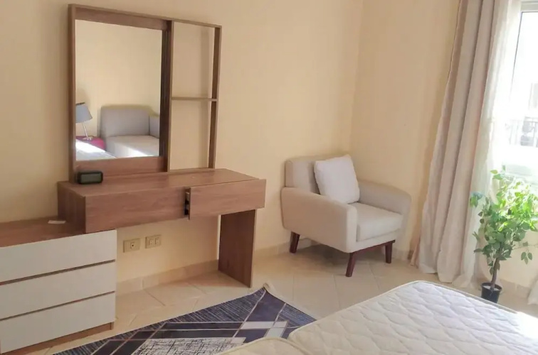 Palm Beach Piazza Beachfront Apartment