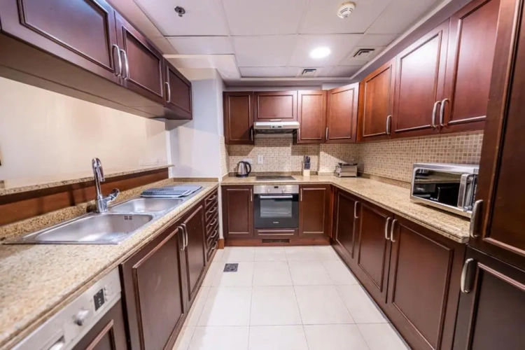 2 Bedrooms Apartment