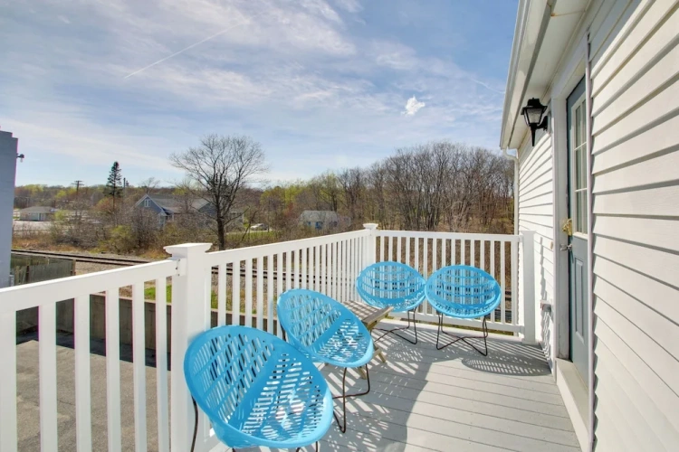 2 Bedrooms Apartment with balcony