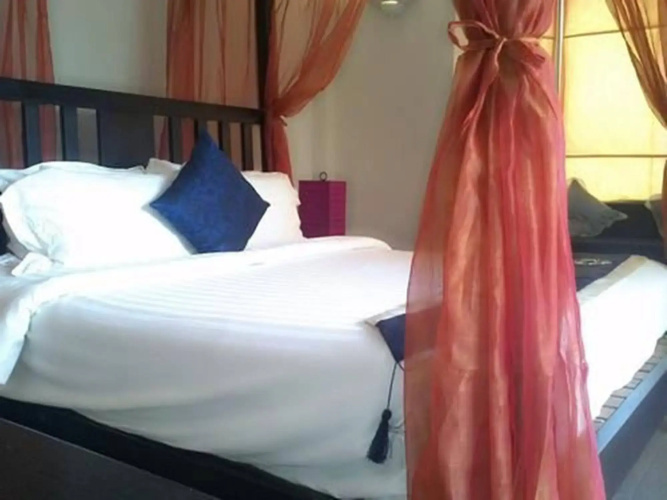 Robam Inn
