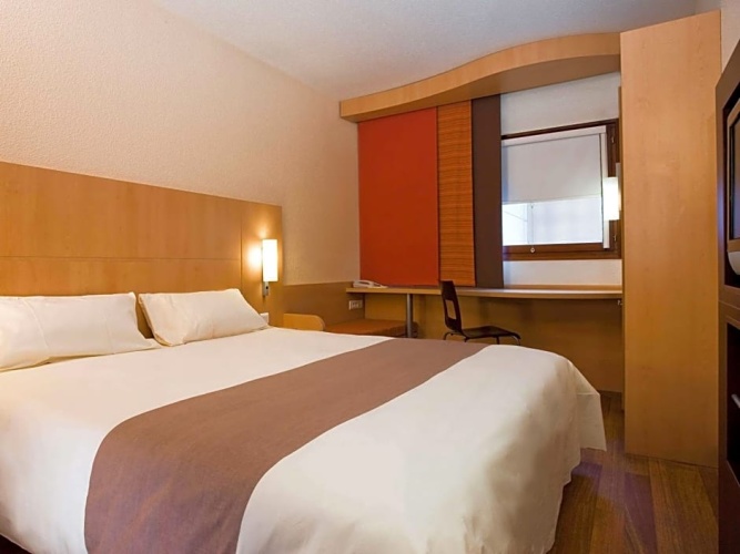 Standard Double room with view