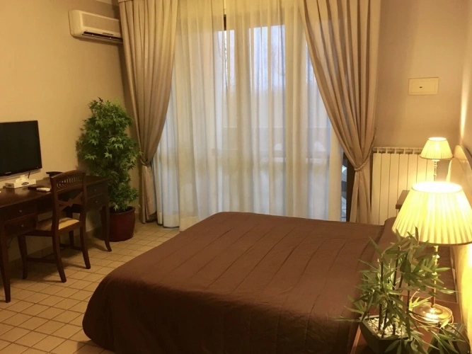 Standard Triple room with balcony