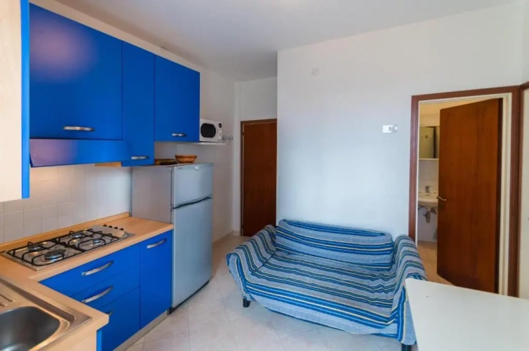 Apartment with sea view