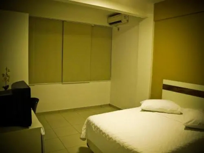 Amazon Plaza HotelOver view