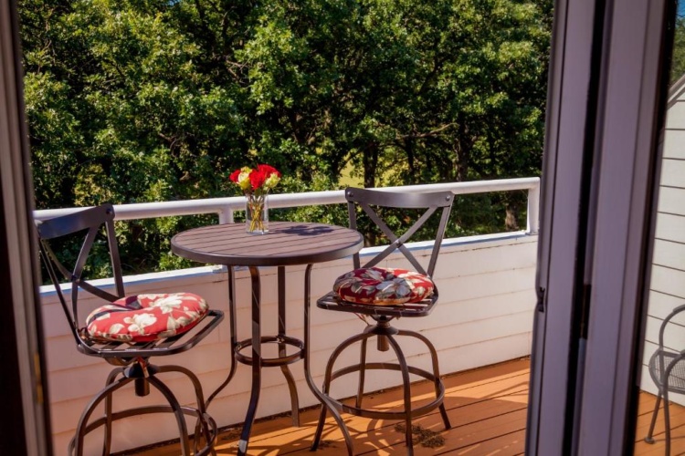 Deluxe Double Suite with balcony and with view