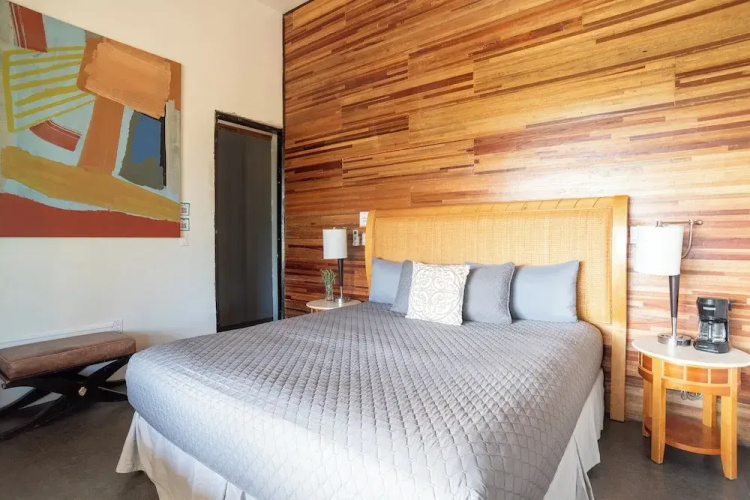 Atika Retreat