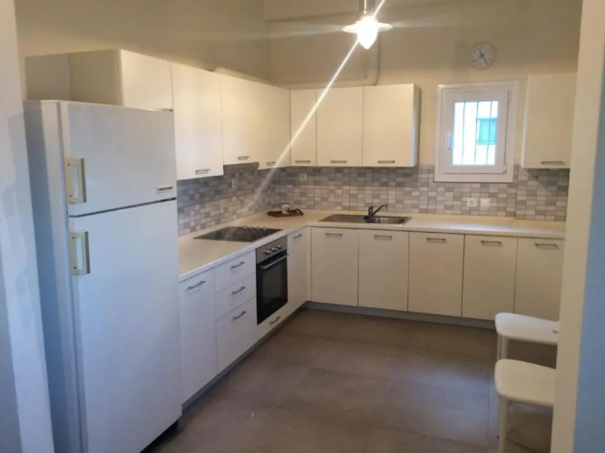 3 Bedrooms Cottage