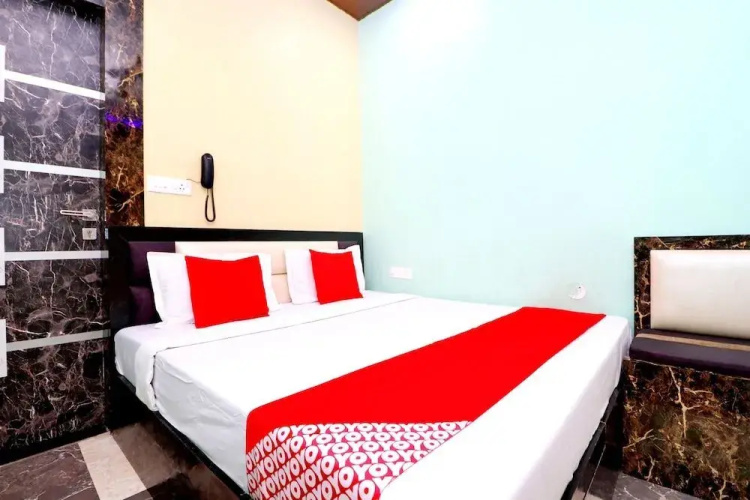 Hotel Tranquil by OYO Rooms