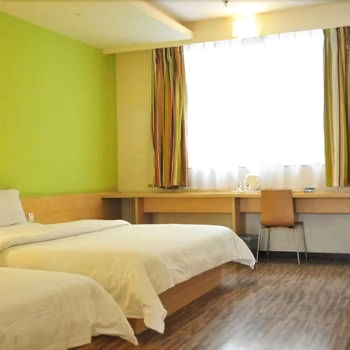 7 Days Inn