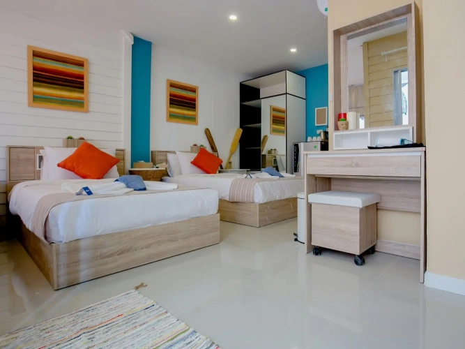 Standard Twin room