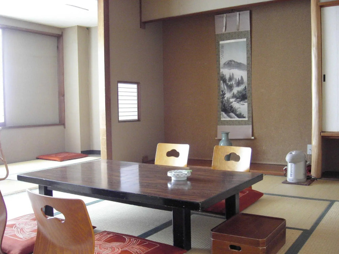 Highland Hotel Sansou
