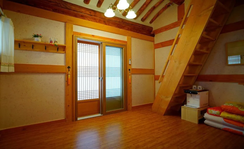 Hanok House