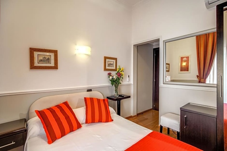 Economy Double room with view