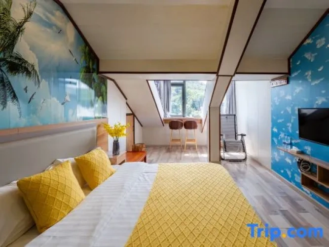 Standard Double room with lake view