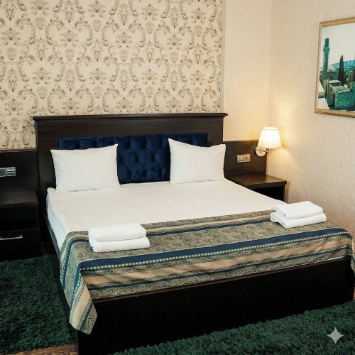 Standard Triple room with city view