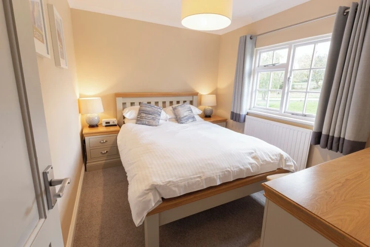 2 Bedrooms Cottage