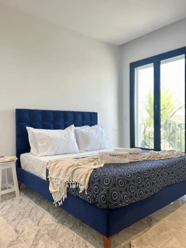 3 Bedrooms Apartment with balcony