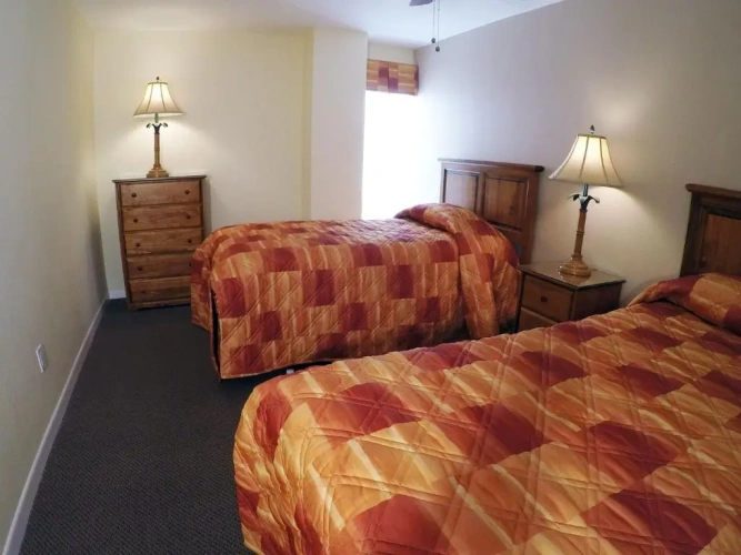 2 Bedrooms Apartment
