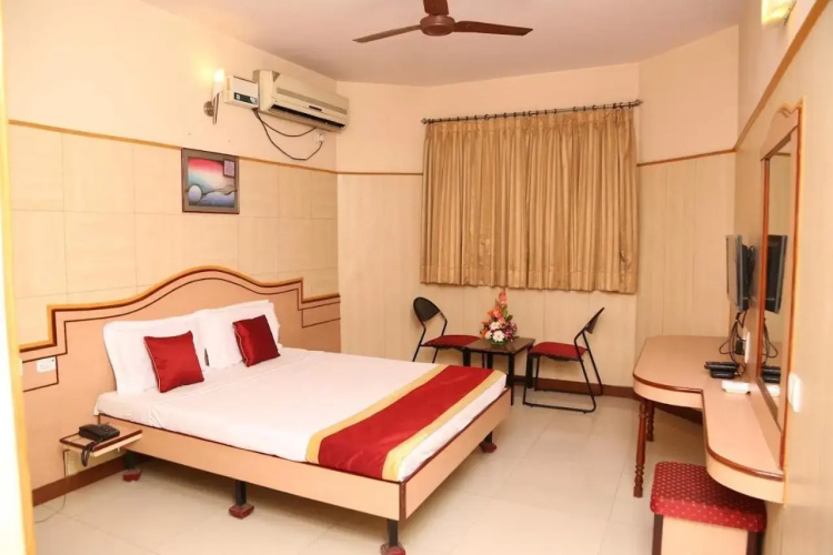 Hotel Anand Regency