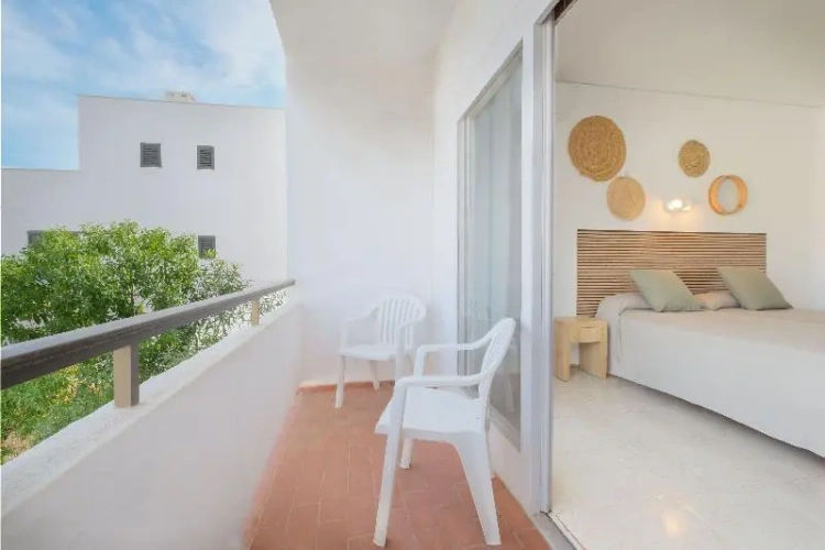 Standard Single room with balcony