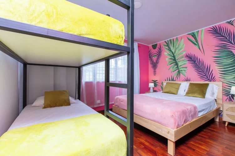 Comfort Quadruple room with courtyard view