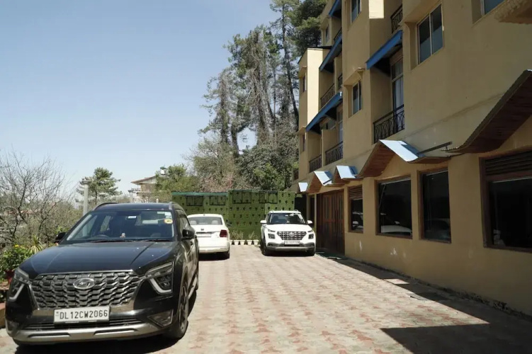 Shimla Golf Resorts