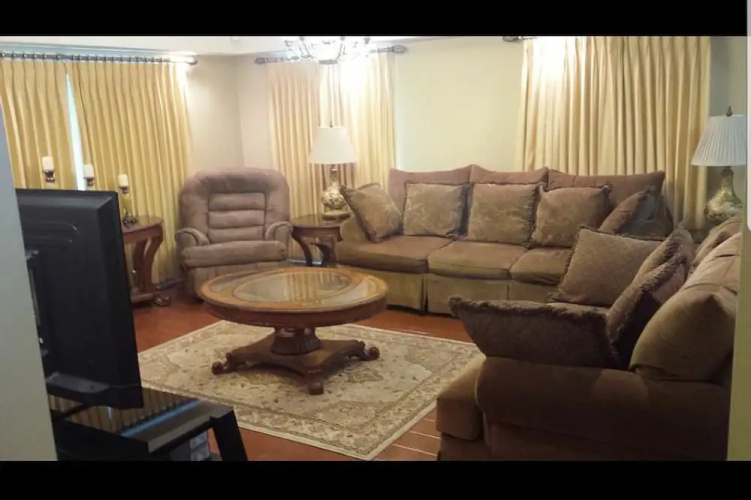 Beautiful 3 BR home
