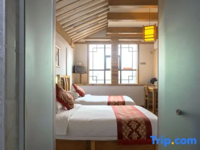 Deluxe Double room with view