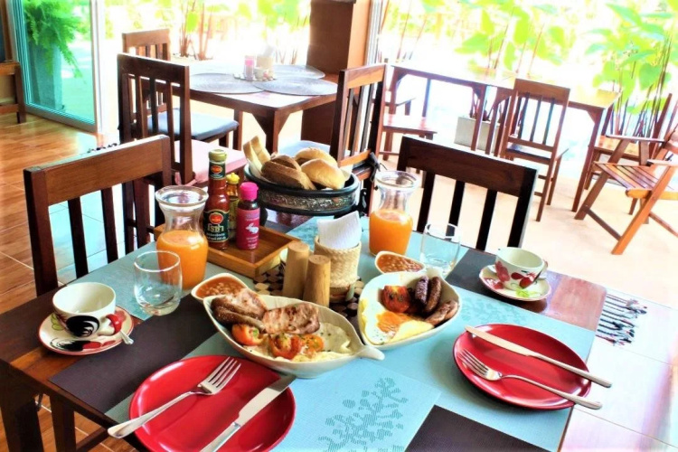 Baan Sooksiri Bangsaray
