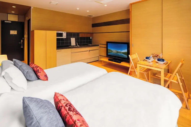 Koharu Resort Hotel & Suites