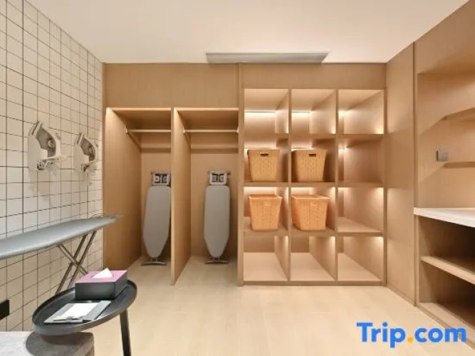 Tianjin Elong Hotel